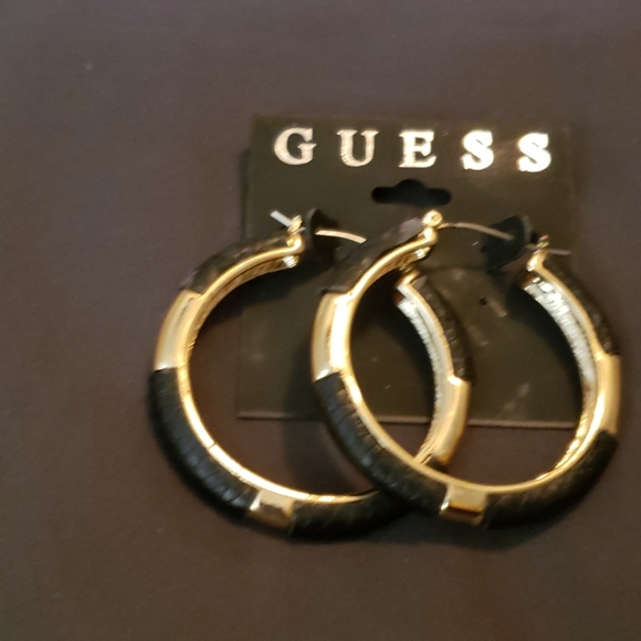 25 pieces of damaged jewelry. - Picture 4 of 8